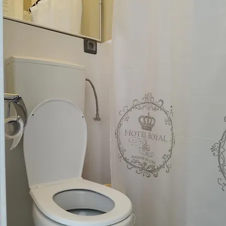 Nook With Stadium Vista *