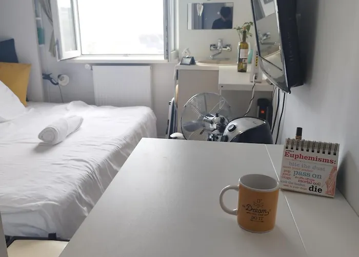 Apartman Nook With Stadium Vista